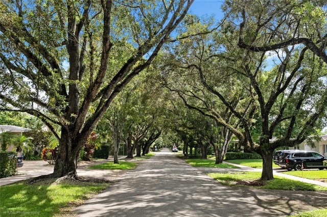 2 of 23 - 1545 Siena Ave, Coral Gables, FL