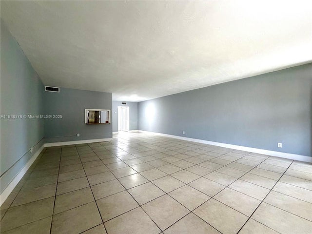 5 of 22 - 1885 Ne 121st St 3, North Miami, FL