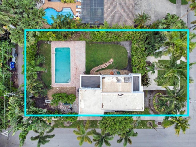 2 of 75 - 1255 Jackson St, Hollywood, FL