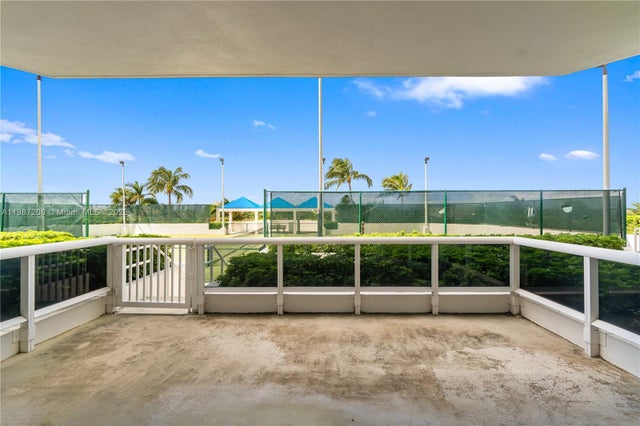 2 of 54 - 4779 Collins Ave 506, Miami Beach, FL