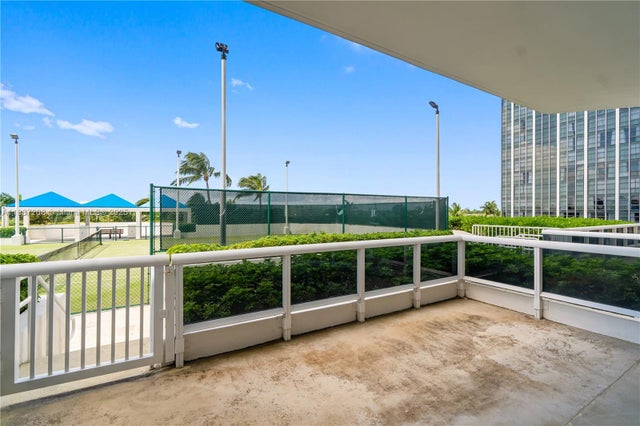 4 of 54 - 4779 Collins Ave 506, Miami Beach, FL