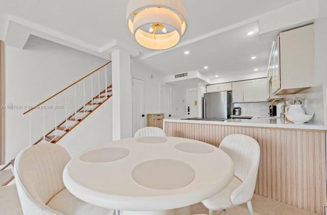 3 of 21 - 17800 Atlantic Blvd Ph-3, Sunny Isles Beach, FL