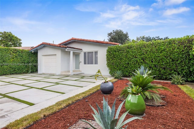 2 of 37 - 2121 Red Rd, Coral Gables, FL
