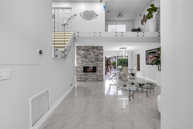 3 of 46 - 612 Sw 179th Ave, Pembroke Pines, FL