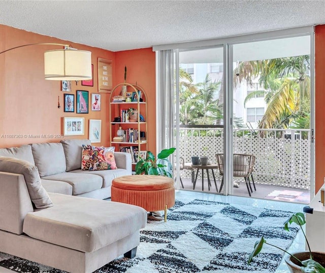 1 of 12 - 488 Nw 165th St Rd B-312, Miami, FL