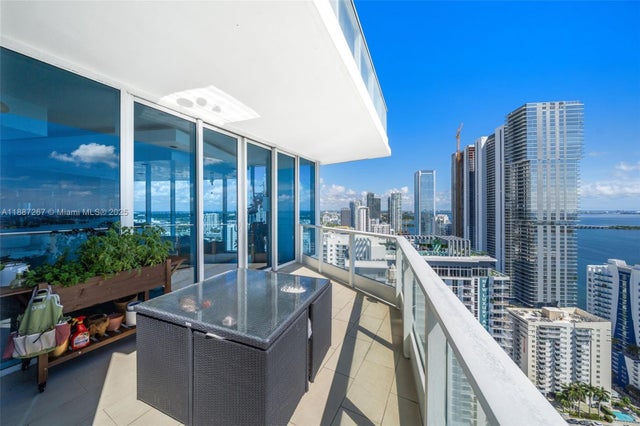 3 of 47 - 2020 N Bayshore Dr 3501, Miami, FL
