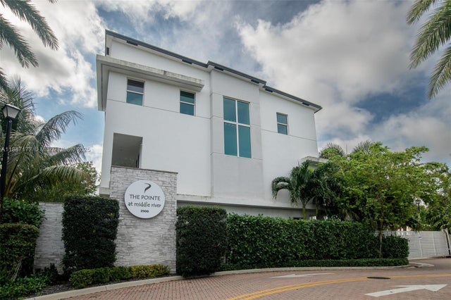 1 of 71 - 2900 Ne 12th Ter 14, Oakland Park, FL
