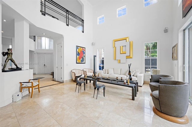 3 of 26 - 19460 39th Ct, Sunny Isles Beach, FL