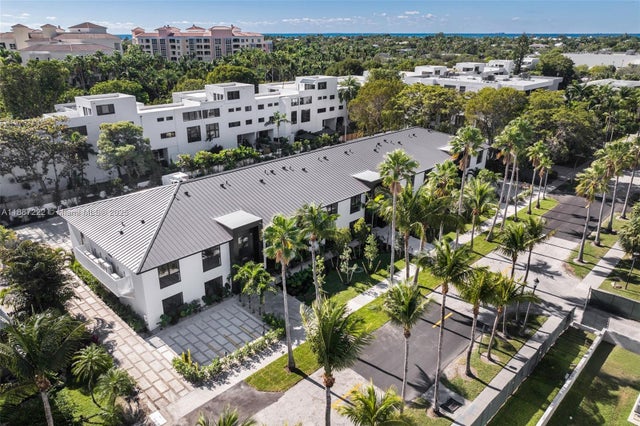 1 of 31 - 202 Sunrise Dr 202c, Key Biscayne, FL