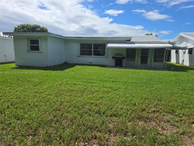 2 of 22 - 600 Sw 8th Pl, Boynton Beach, FL