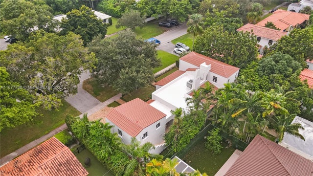 4 of 48 - 1202 Granada Blvd, Coral Gables, FL