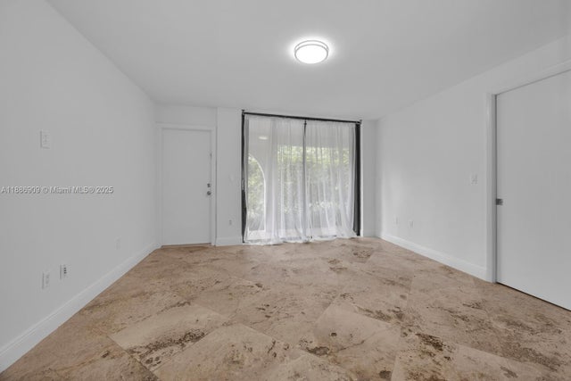 4 of 42 - 450 Grapetree Dr 313, Key Biscayne, FL