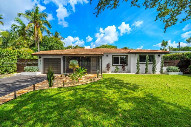 1 of 34 - 475 Nw 88th Ter, El Portal, FL