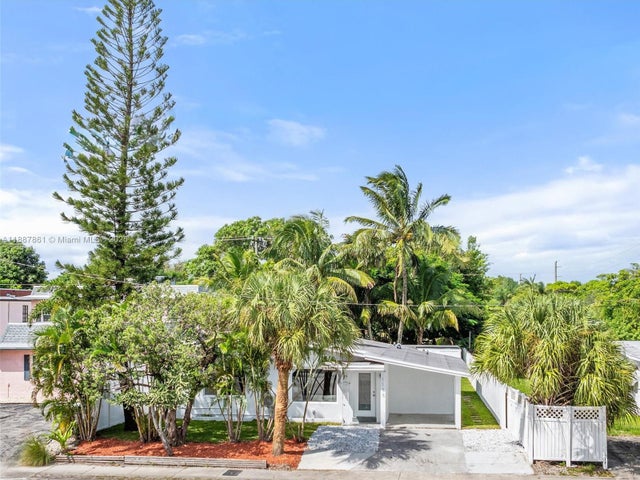 2 of 26 - 1135 N Andrews Ave, Fort Lauderdale, FL
