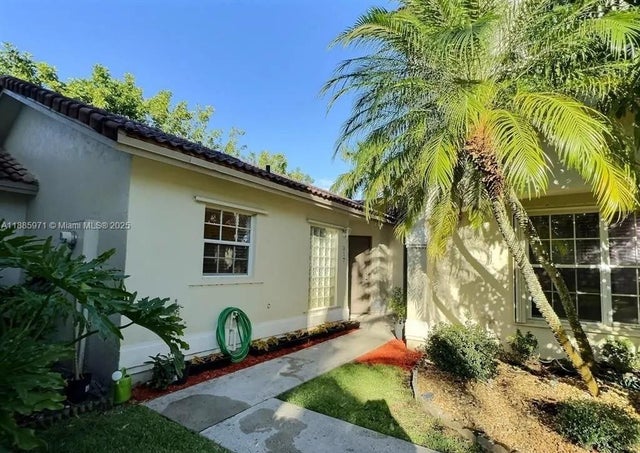 2 of 13 - 317 Nw 109th Ave, Pembroke Pines, FL