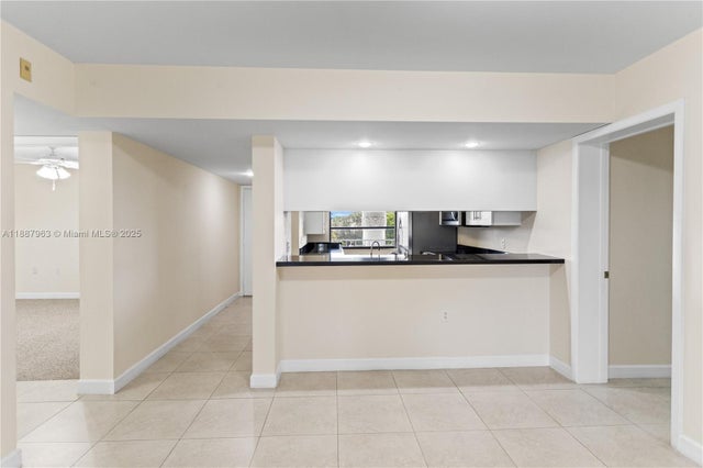 5 of 27 - 1715 Whitehall Dr 404, Davie, FL