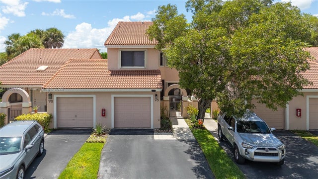 3 of 54 - 16624 Greens Edge Cir 75, Weston, FL