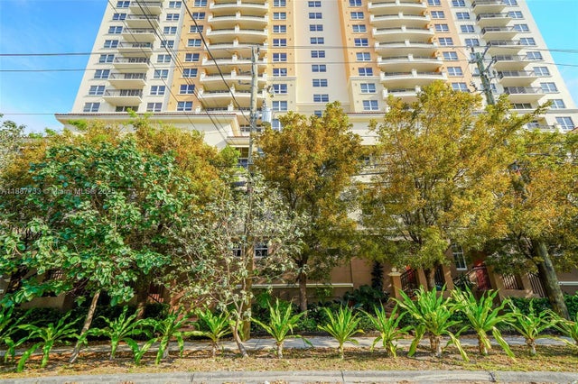 2 of 18 - 3232 Sw 22nd Ter Th 115, Miami, FL
