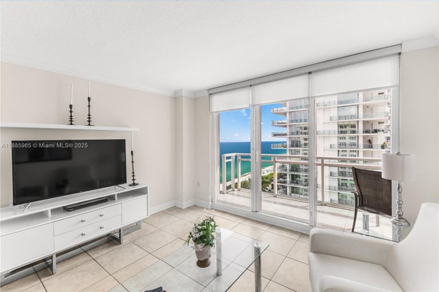 3 of 57 - 6917 Collins Ave 1505, Miami Beach, FL