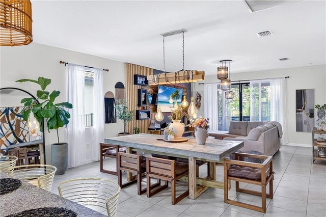 2 of 27 - 5072 Arancia Ln, Ave Maria, FL