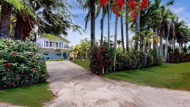 1 of 41 - 18475 Sw 204th St, Miami, FL