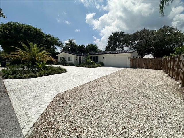 2 of 24 - 15812 Sw 83rd Ct, Palmetto Bay, FL