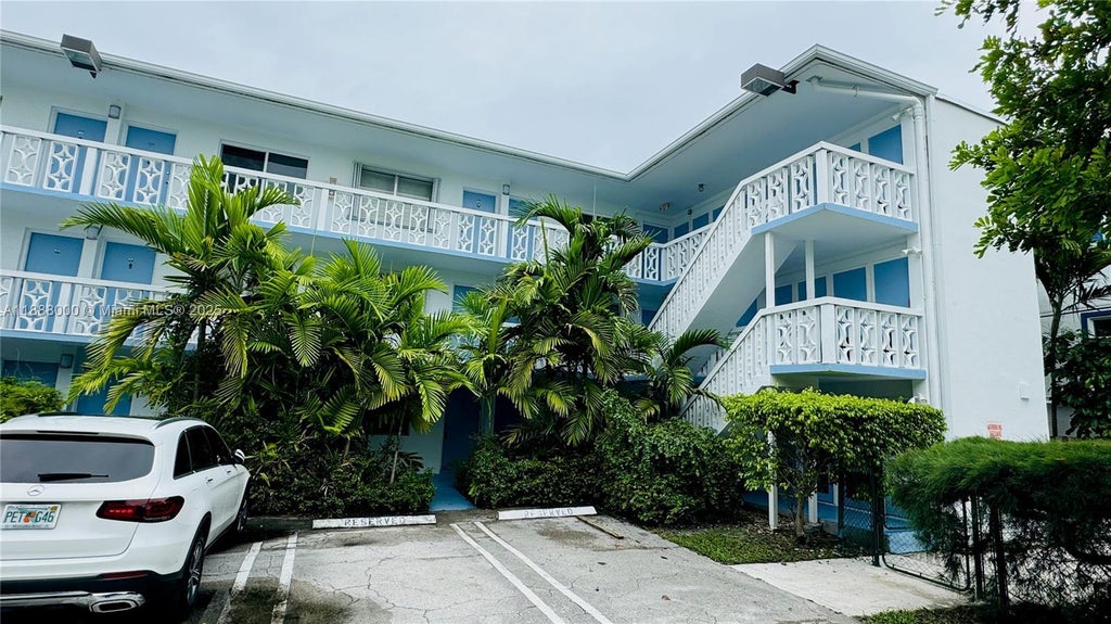 1120 102nd St 7, Bay Harbor Islands