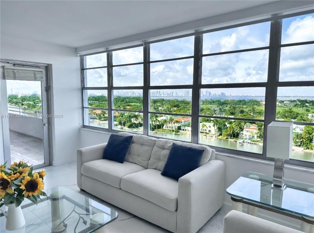 1 of 42 - 5700 Collins Ave 12e, Miami Beach, FL