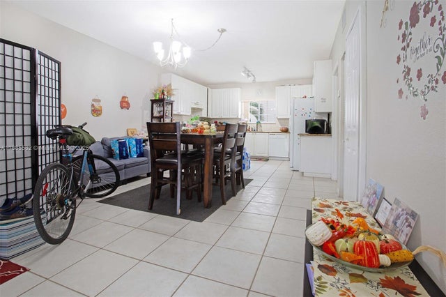 5 of 19 - 911 Hillcrest Ct 7, Hollywood, FL