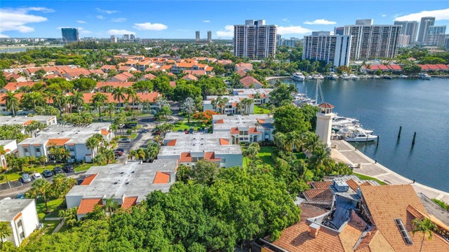 4 of 69 - 3552 Magellan Cir 122, Aventura, FL