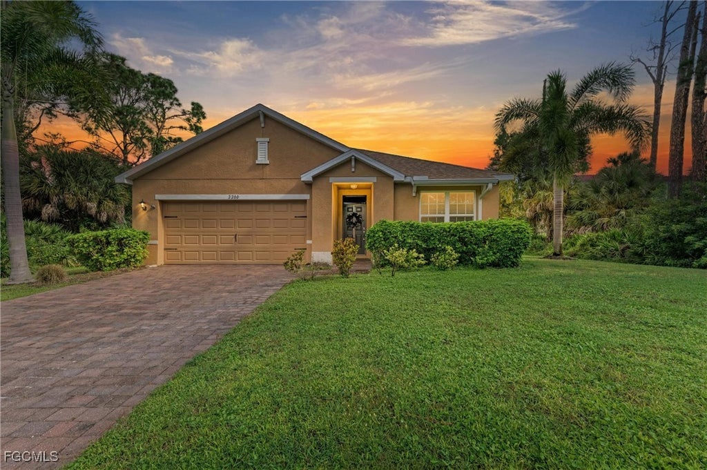 2200 Pratt Ave, North Port