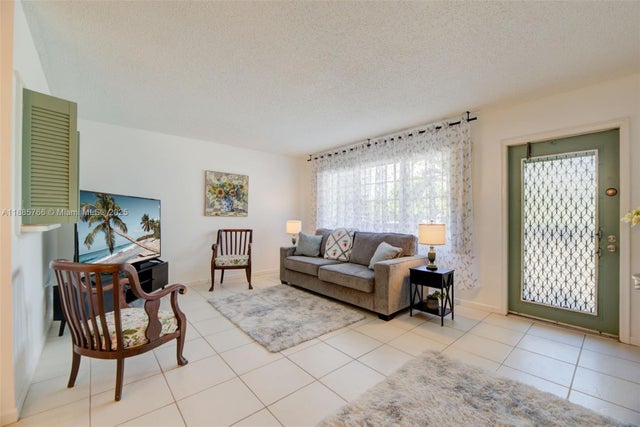 4 of 47 - 2031 Durham B 2031, Deerfield Beach, FL