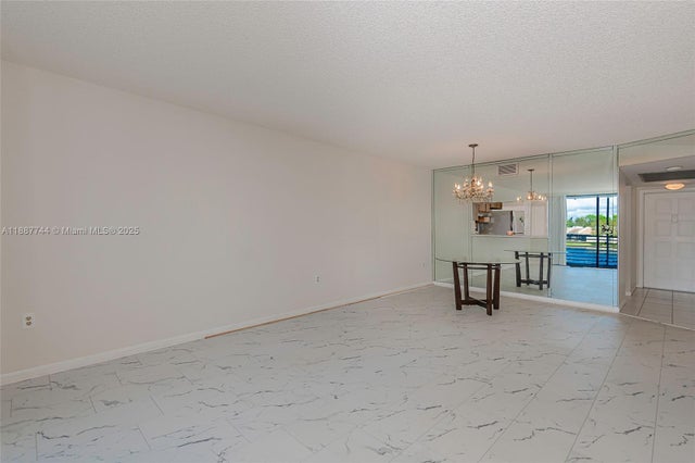 5 of 45 - 1100 Colony Point Cir 208, Pembroke Pines, FL