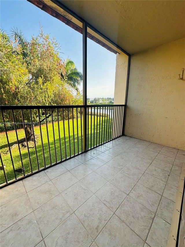 4 of 21 - 16491 Blatt Blvd 202, Weston, FL
