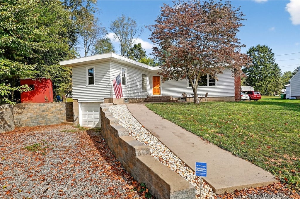 594 Whitestown Road, Twp of But SW