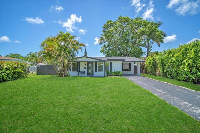 4 of 26 - 1840 Nw 32nd St, Oakland Park, FL
