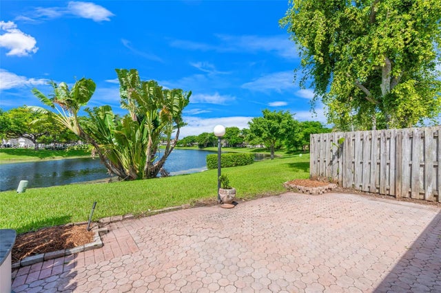1 of 36 - 5145 E Lakes Dr, Deerfield Beach, FL