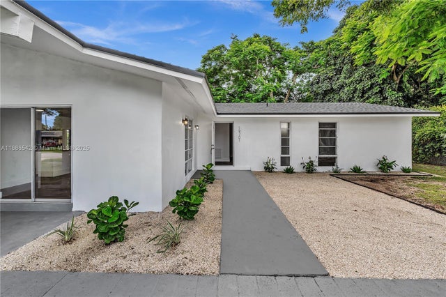 3 of 62 - 19701 Belmont Dr, Cutler Bay, FL