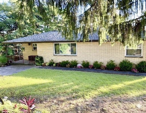 16 Devils Den Road, Hanover