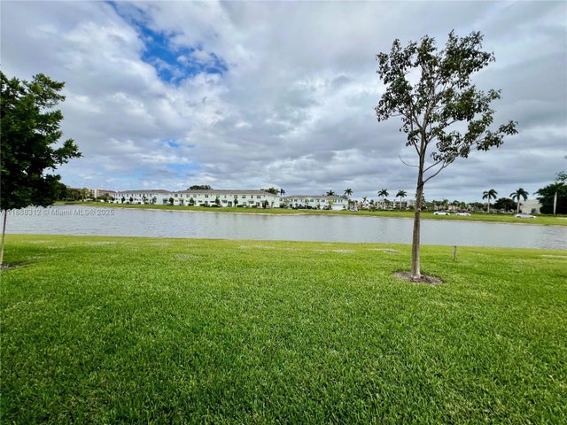 3 of 44 - N/A, Lake Worth, FL