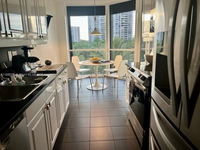 5 of 17 - 21055 Yacht Club Dr 606, Aventura, FL