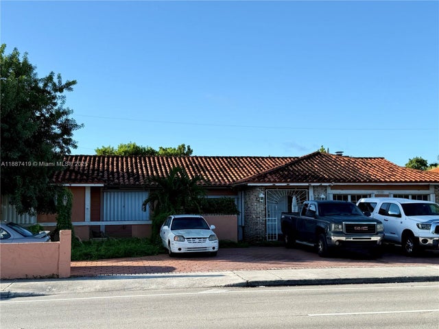 3 of 26 - 11420 Sw 24th St, Miami, FL