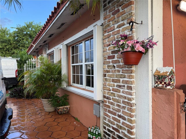 5 of 26 - 11420 Sw 24th St, Miami, FL
