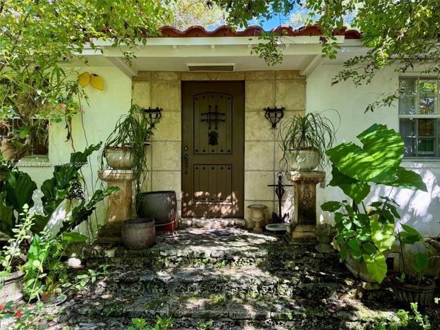 5 of 64 - 10901 Ne 3rd Ave, Miami, FL