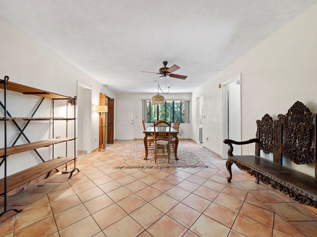 4 of 42 - 18710 Belmont Dr, Cutler Bay, FL