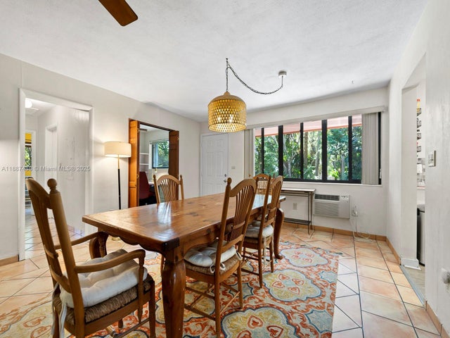 5 of 42 - 18710 Belmont Dr, Cutler Bay, FL