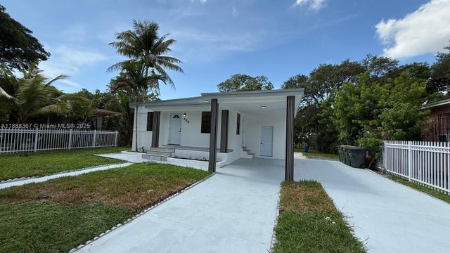 4 of 43 - 980 Ne 146th St, North Miami, FL