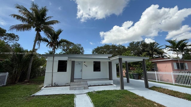 5 of 43 - 980 Ne 146th St, North Miami, FL