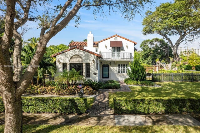 2 of 36 - 1291 Ne 102nd St, Miami Shores, FL