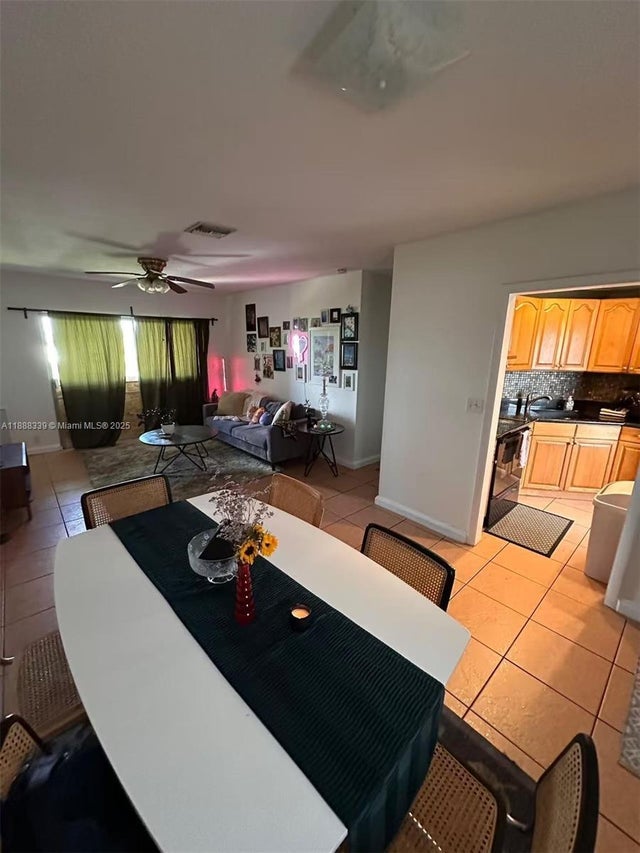 3 of 17 - 1021 Crystal Lake Dr 311, Deerfield Beach, FL